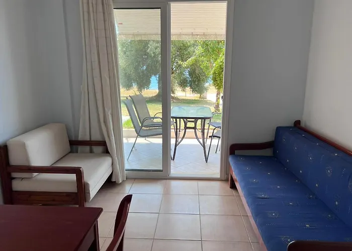 Stavros Apartment *