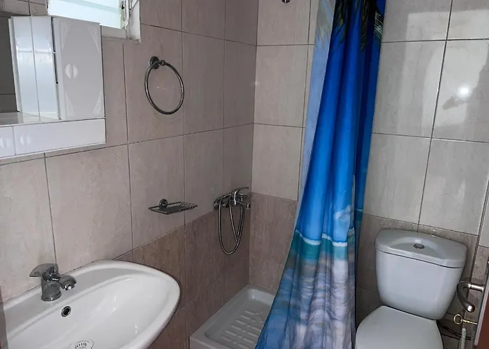 Stavros Apartment *